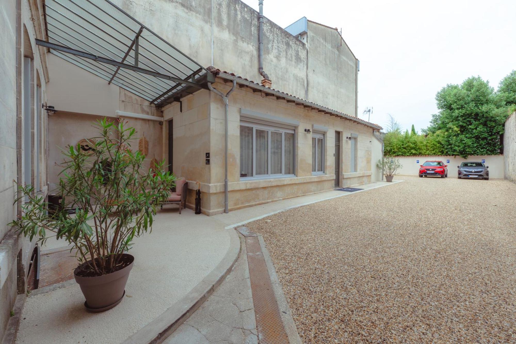 Apartamento 67 Victor Hugo Cognac Exterior foto
